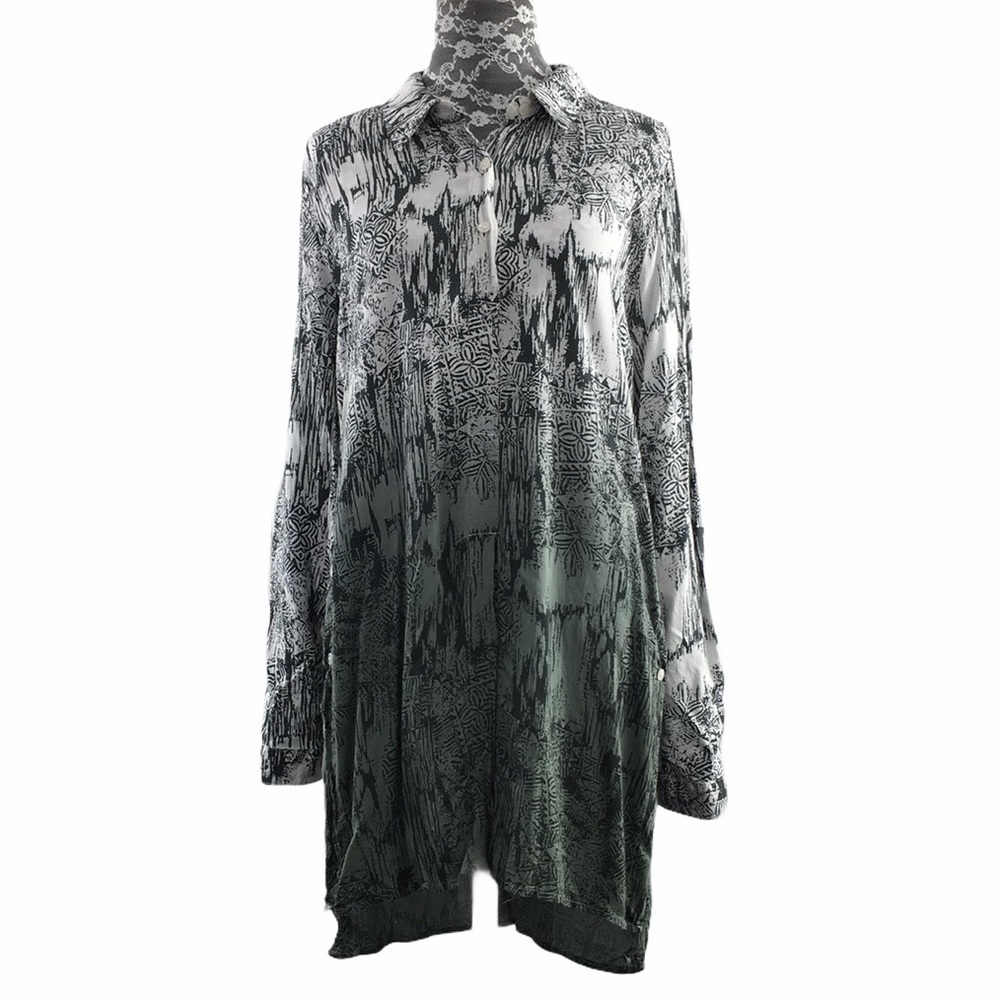 Mystree Green Geo Button Front‎ Shirt Roll Tab